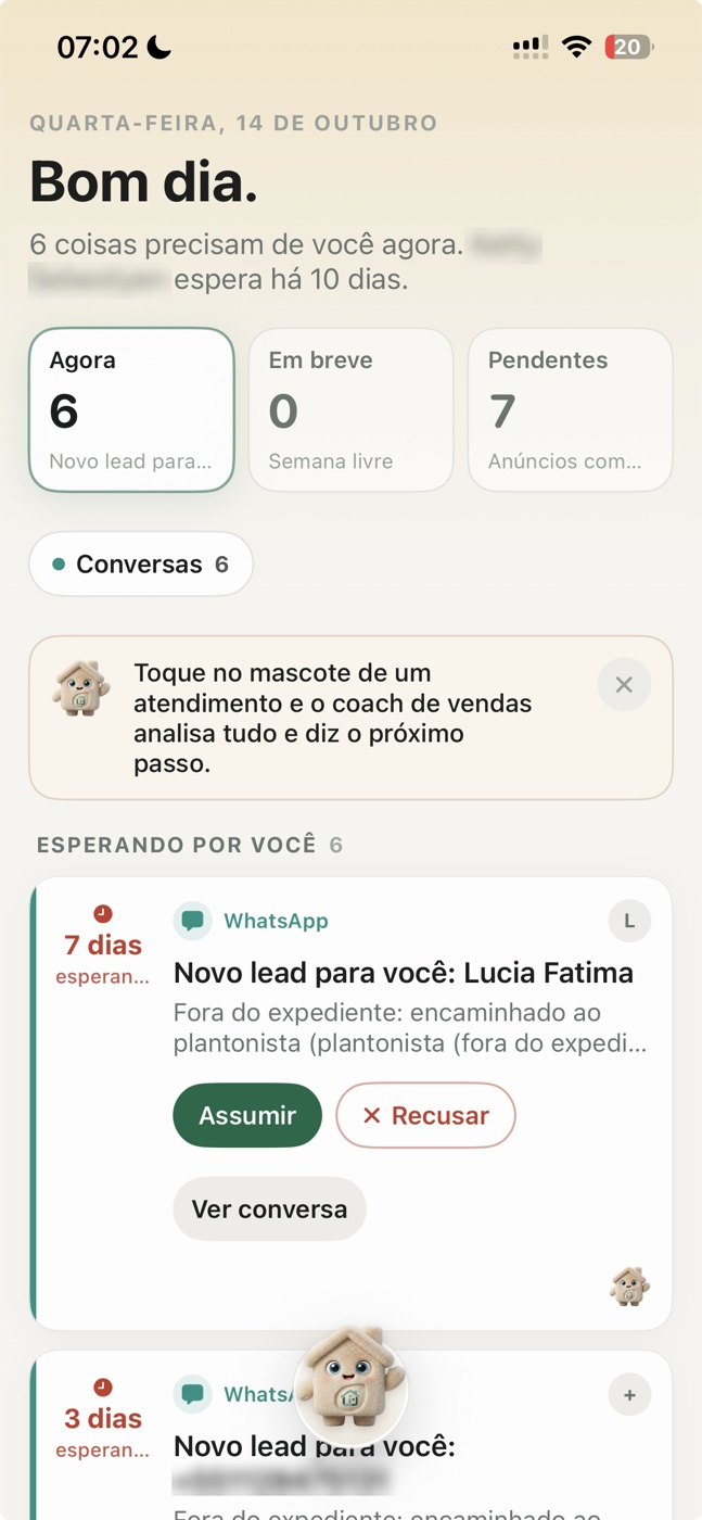 Aplicativo Imovissi, tela Meu dia: as tarefas de agora, em breve e pendentes, a dica do coach de vendas e os leads esperando pelo corretor, com os botões Assumir e Recusar.